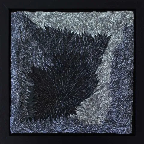 MERVE ÇETİN — “Kök”, 2019 "Kök" eseri MERVE ÇETİN tarafından 2019 yılında 25x25 cm ölçülerinde Tuval üzeri karışık teknik tekniği ile yapılmıştır.