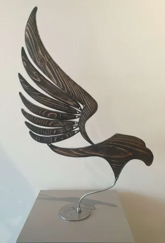 "Kartal" eseri SERKAN ERKOÇ tarafından 2020 yılında 71x45x10 cm ölçülerinde Ahşap, metal tekniği ile yapılmıştır.