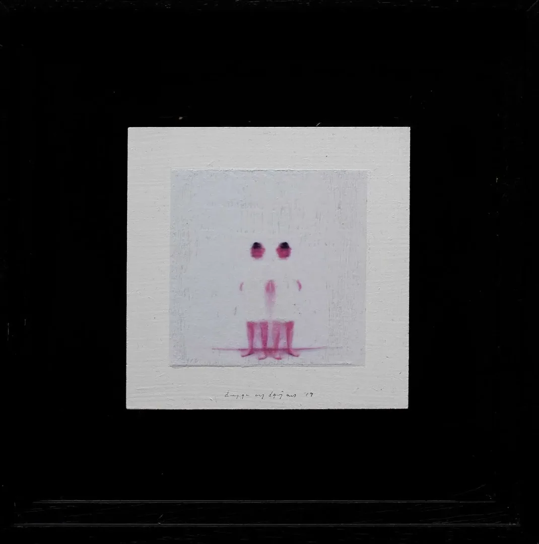 DUYGU AYDOĞAN — “İsimsiz”, 2019 "İsimsiz" eseri DUYGU AYDOĞAN tarafından 2019 yılında 10x10 cm ölçülerinde MDF üzeri transfer ve akrilik tekniği ile yapılmıştır.