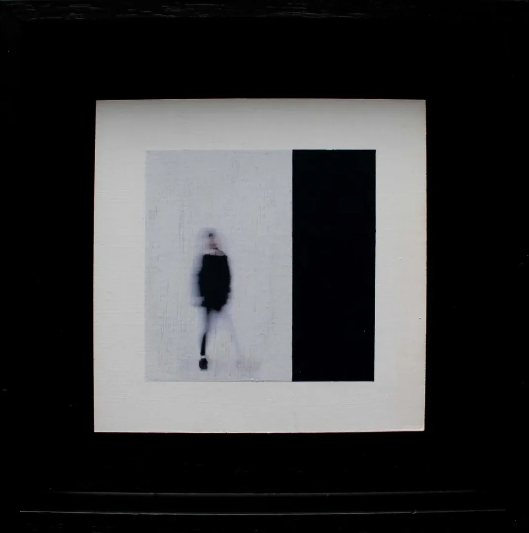 DUYGU AYDOĞAN — “İsimsiz”, 2019 "İsimsiz" eseri DUYGU AYDOĞAN tarafından 2019 yılında 16x16 cm ölçülerinde MDF üzeri transfer ve akrilik tekniği ile yapılmıştır.