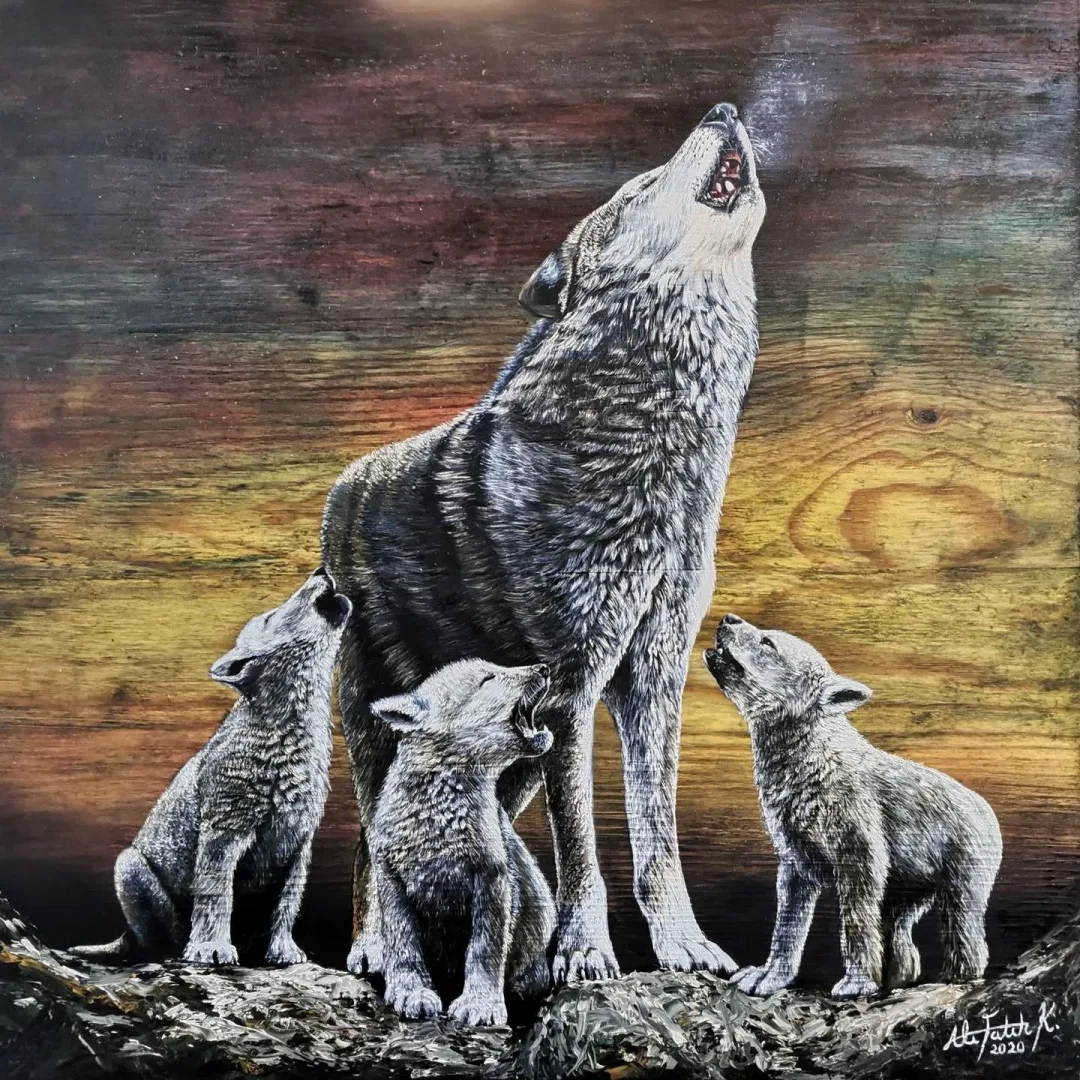 yakınlaştır "Aile Serisi" eseri ALİ FATİH KÜÇÜKOSMANOĞLU tarafından 2020 yılında 40x40 cm ölçülerinde Ahşap üzeri yağlı boya + epoksi tekniği ile yapılmıştır.