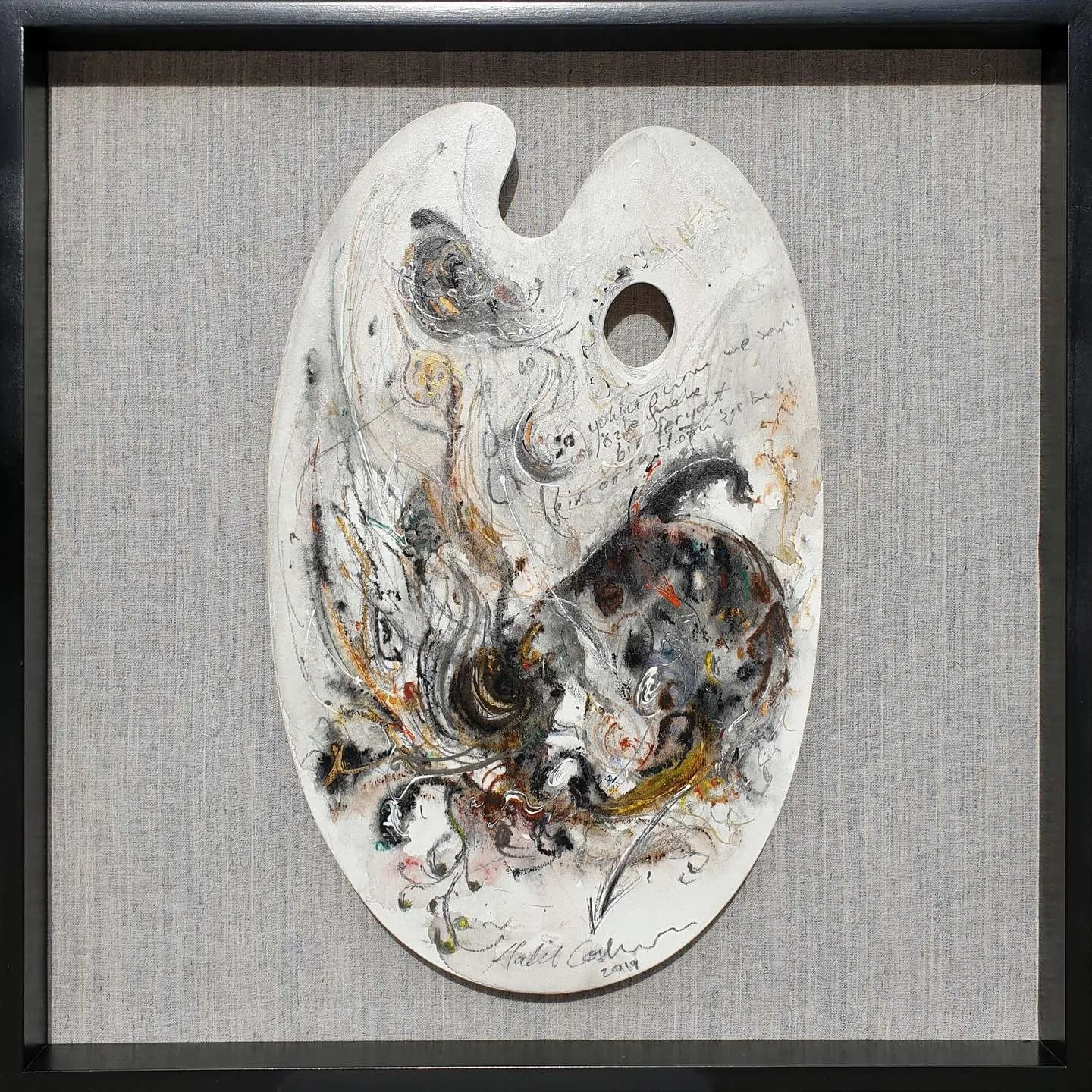 "İsimsiz" eseri HALİL COŞKUN tarafından 2019 yılında 52x33 cm ölçülerinde Ahşap palet üzeri yağlı boya tekniği ile yapılmıştır.