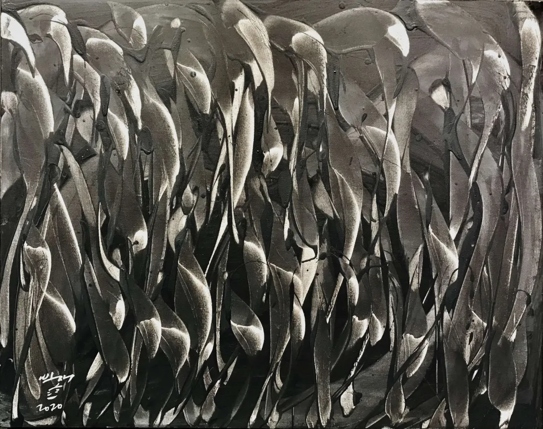 "İsimsiz" eseri KİM YONG MOON tarafından 2019 yılında 80x100 cm ölçülerinde Tuval üzeri akrilik boya tekniği ile yapılmıştır.