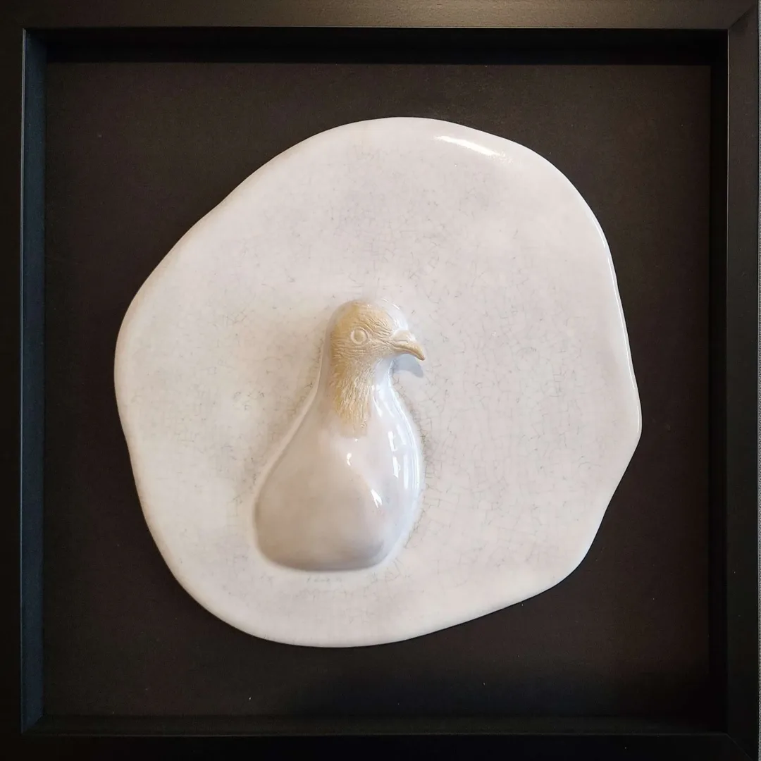 yakınlaştır "Tek" eseri EMRE KOÇ tarafından 2021 yılında 32x32 cm ölçülerinde Serbest Şekillendirme tekniği ile yapılmıştır.