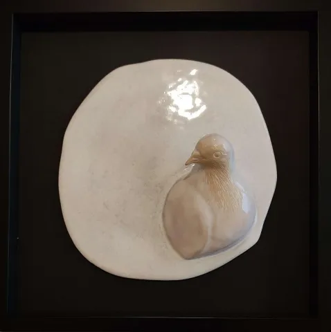 "Merak-II" eseri EMRE KOÇ tarafından 2021 yılında 32x32 cm ölçülerinde Serbest Şekillendirme tekniği ile yapılmıştır.