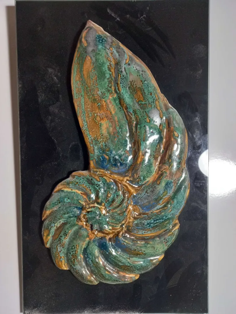 yakınlaştır "Nautilus-1" eseri ORÇUN İLTER tarafından Seramik elle şekillendirme 1100°C tekniği ile yapılmıştır.
