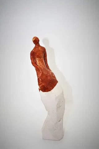 FATİH KOYUNCU — “Fevk”, 2021 "Fevk" eseri FATİH KOYUNCU tarafından 2021 yılında 28x10x8 cm ölçülerinde Seramik, 1050° C tekniği ile yapılmıştır.