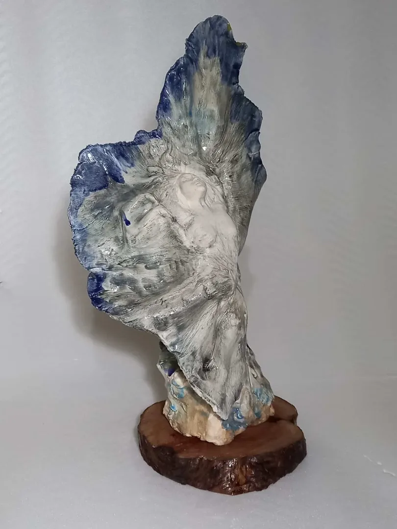 yakınlaştır "Yükseliş" eseri ORÇUN İLTER tarafından 2021 yılında 37x15 cm ölçülerinde Seramik, elle şekillendirme, 1100° C tekniği ile yapılmıştır.