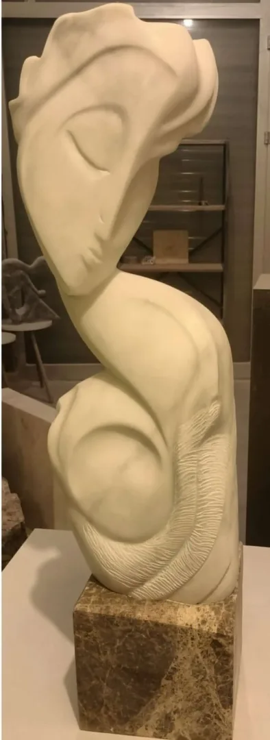 yakınlaştır "Masal" eseri DEMET KAYA tarafından 2022 yılında 91x21x20 cm ölçülerinde Afyon Mermeri tekniği ile yapılmıştır.
