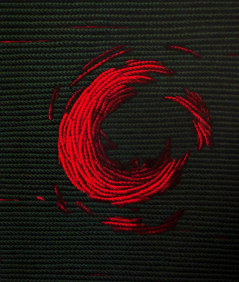 yakınlaştır "Kırılmalar" eseri AHMET YEŞİL tarafından 100x85 cm ölçülerinde Tuval üzeri yağlı boya tekniği ile yapılmıştır.
