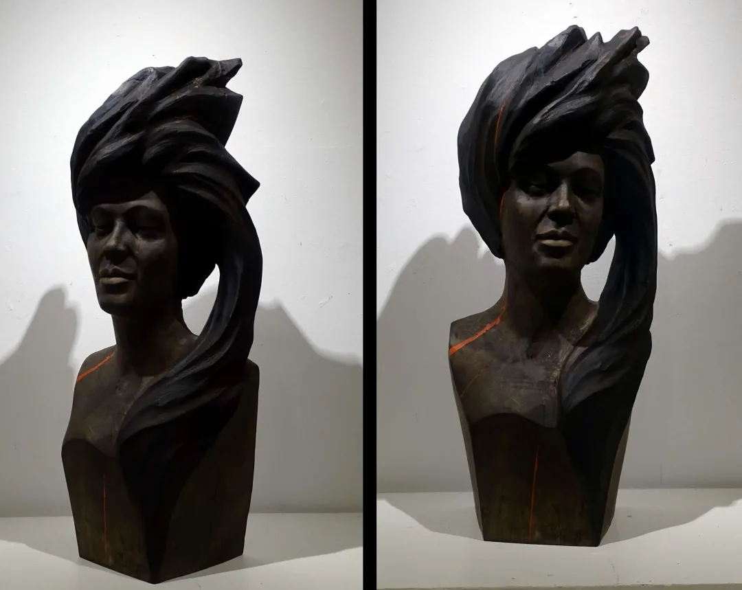 AZİMET KARAMAN — “İsimsiz”, 2022 "İsimsiz" eseri AZİMET KARAMAN tarafından 2022 yılında 90x37x23 cm ölçülerinde Ceviz yontu tekniği ile yapılmıştır.