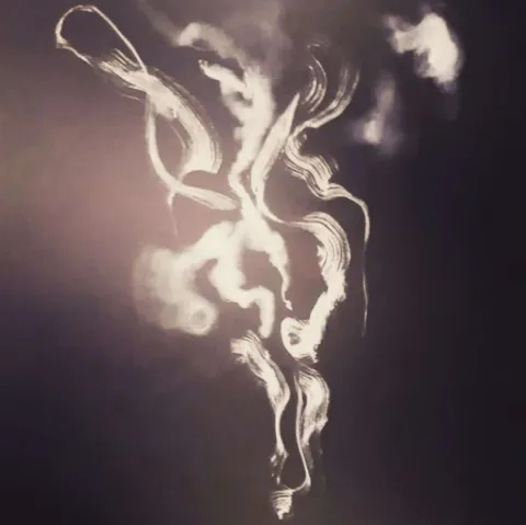 FÜSUN ÇAĞLAYAN — “Sis, Covid painting”, 2021 "Sis, Covid painting" eseri FÜSUN ÇAĞLAYAN tarafından 2021 yılında 100x100 cm ölçülerinde Tuval üzeri yağlı boya tekniği ile yapılmıştır.
