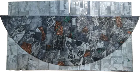"İsimsiz" eseri HAYATİ MİSMAN tarafından 2009 yılında 110x220 cm ölçülerinde Metal tekniği ile yapılmıştır.