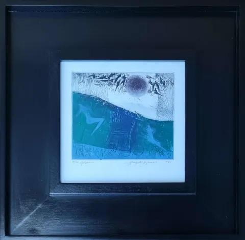 "İsimsiz" eseri HAYATİ MİSMAN tarafından 1999 yılında 20x20 cm ölçülerinde Gravür tekniği ile yapılmıştır.