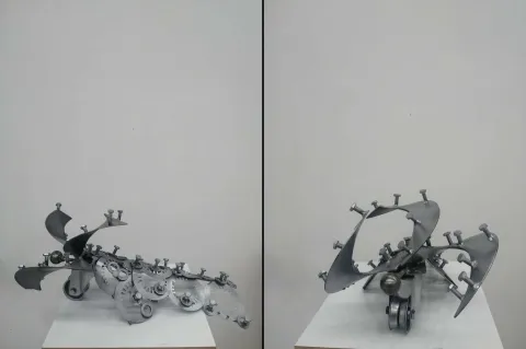 "Holistik" eseri DOĞAN KARAKILIÇ tarafından 2022 yılında 35x32x67 cm ölçülerinde Metal tekniği ile yapılmıştır.