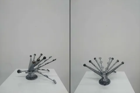 "Aylak Kuş" eseri DOĞAN KARAKILIÇ tarafından 2022 yılında 34x18x34 cm ölçülerinde Metal tekniği ile yapılmıştır.