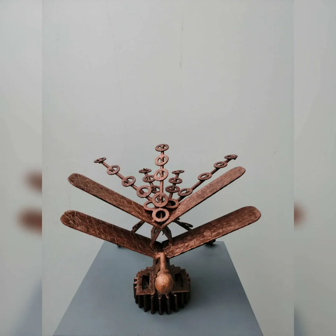 yakınlaştır "Aylak Kuş" eseri DOĞAN KARAKILIÇ tarafından 2022 yılında 32x26x34 cm ölçülerinde Metal tekniği ile yapılmıştır.