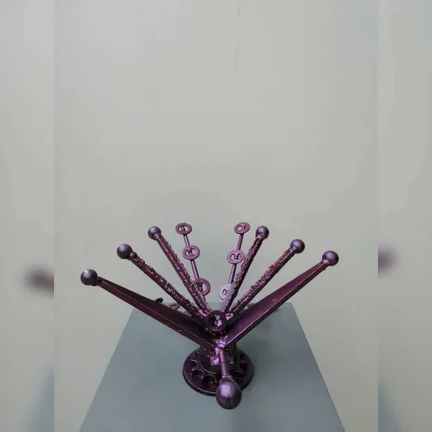 "Aylak Kuş" eseri DOĞAN KARAKILIÇ tarafından 2022 yılında 34x18x34 cm ölçülerinde Metal tekniği ile yapılmıştır.