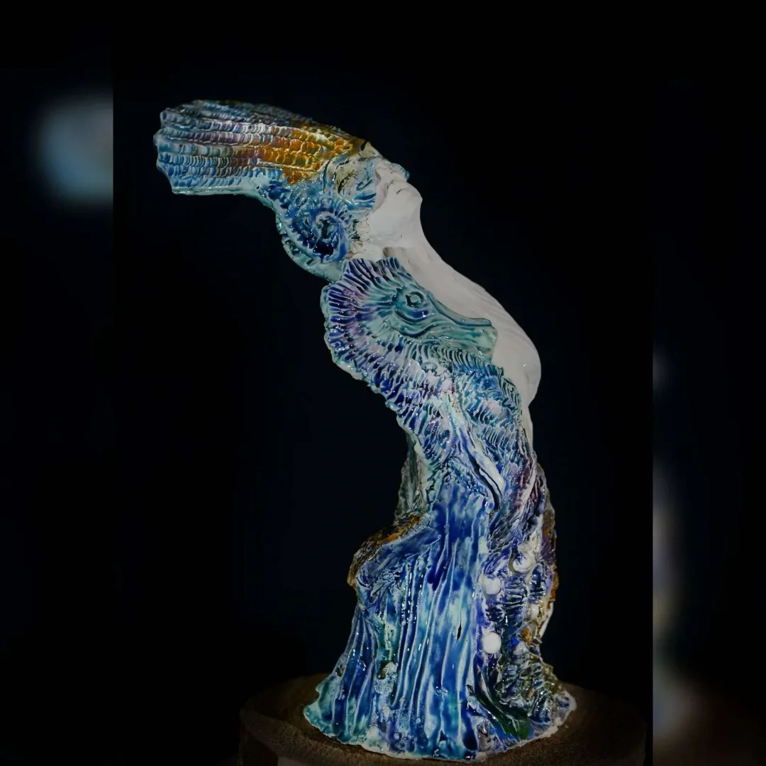 yakınlaştır "atlantis-1" eseri ORÇUN İLTER tarafından 2022 yılında 34x18x18 cm ölçülerinde Seramik elle şekillendirme 1100°C tekniği ile yapılmıştır.