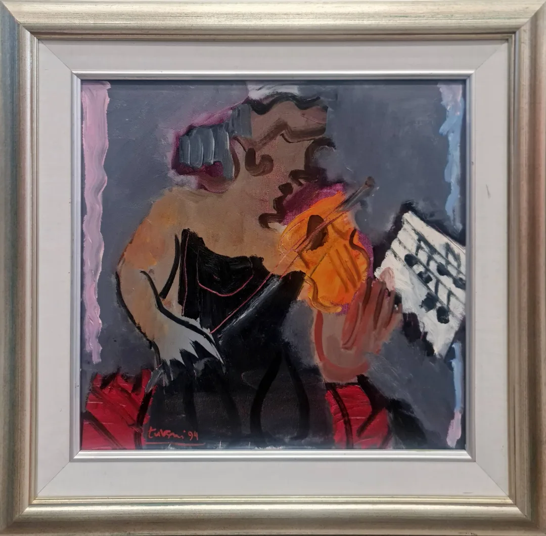 "Kemancı Kız" eseri ADNAN TURANİ tarafından 1994 yılında 41x42 cm ölçülerinde Tuval üzeri yağlı boya tekniği ile yapılmıştır.