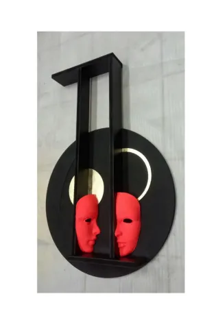 FERİT YAZICI — “N-Icon”, 2022 "N-Icon" eseri FERİT YAZICI tarafından 2022 yılında 88x61x12 cm ölçülerinde Ahşap, metal tekniği ile yapılmıştır.