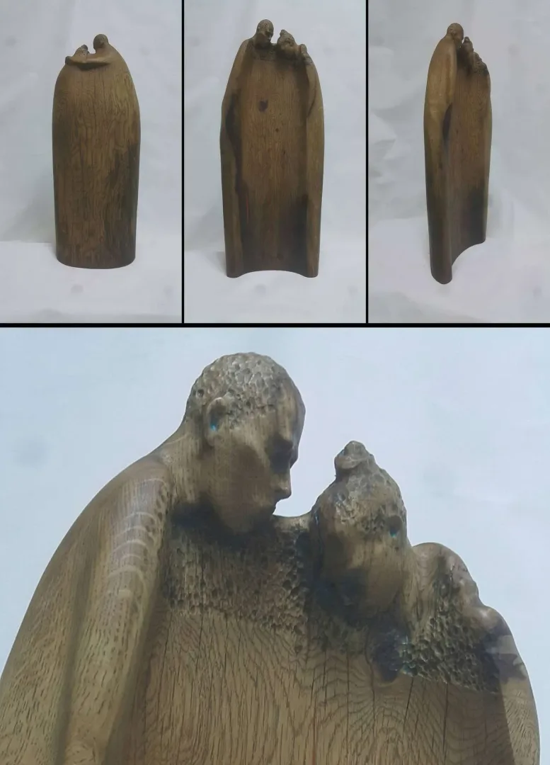 yakınlaştır "Persona Kovanı - II" eseri HAKAN ERASLAN tarafından 2023 yılında 90x36x12 cm ölçülerinde Meşe Ağacı tekniği ile yapılmıştır.