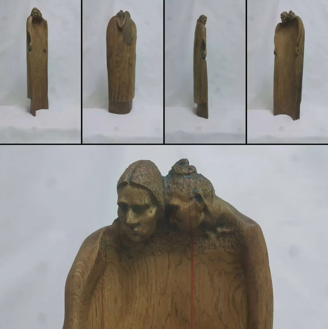 yakınlaştır "Persona Kovanı - I" eseri HAKAN ERASLAN tarafından 2023 yılında 98x28x12 cm ölçülerinde Meşe Ağacı tekniği ile yapılmıştır.
