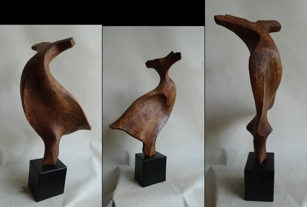 AZİMET KARAMAN — “İsimsiz”, 2023 "İsimsiz" eseri AZİMET KARAMAN tarafından 2023 yılında 60x33x20 cm ölçülerinde Zeytin Ağacı tekniği ile yapılmıştır.