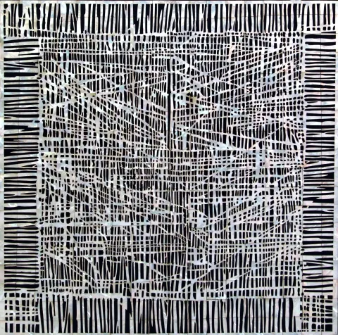 "Geometrik Soyutlama" eseri DEVRİM ERBİL tarafından 2011 yılında 92x92 cm ölçülerinde Abanoz üzeri Sedef tekniği ile yapılmıştır.