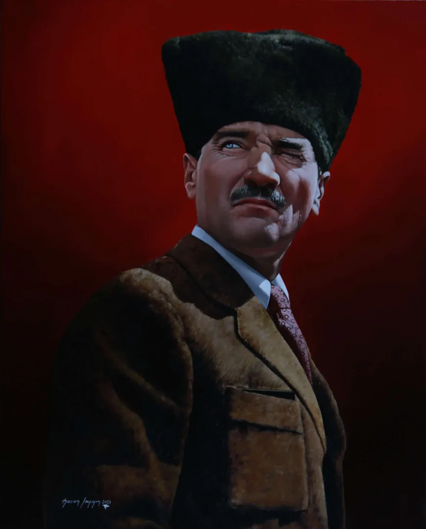 yakınlaştır "Atatürk" eseri HASAN SAYGIN tarafından 2023 yılında 81x65 cm ölçülerinde Tuval üzeri yağlı boya tekniği ile yapılmıştır.