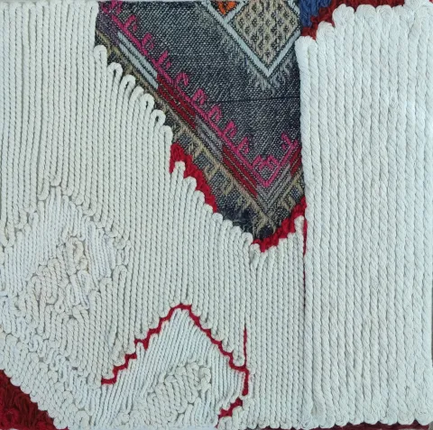 ÖZLEM ÇAL — “Geleneğin Döngüsünden Yansımalar”, 2023 "Geleneğin Döngüsünden Yansımalar" eseri ÖZLEM ÇAL tarafından 2023 yılında 35x35 cm ölçülerinde Karışık teknik tekniği ile yapılmıştır.