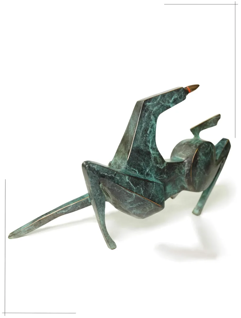 yakınlaştır "Horse" eseri SADEGH ATHAM tarafından 20x19x8 cm ölçülerinde Bronz tekniği ile yapılmıştır.