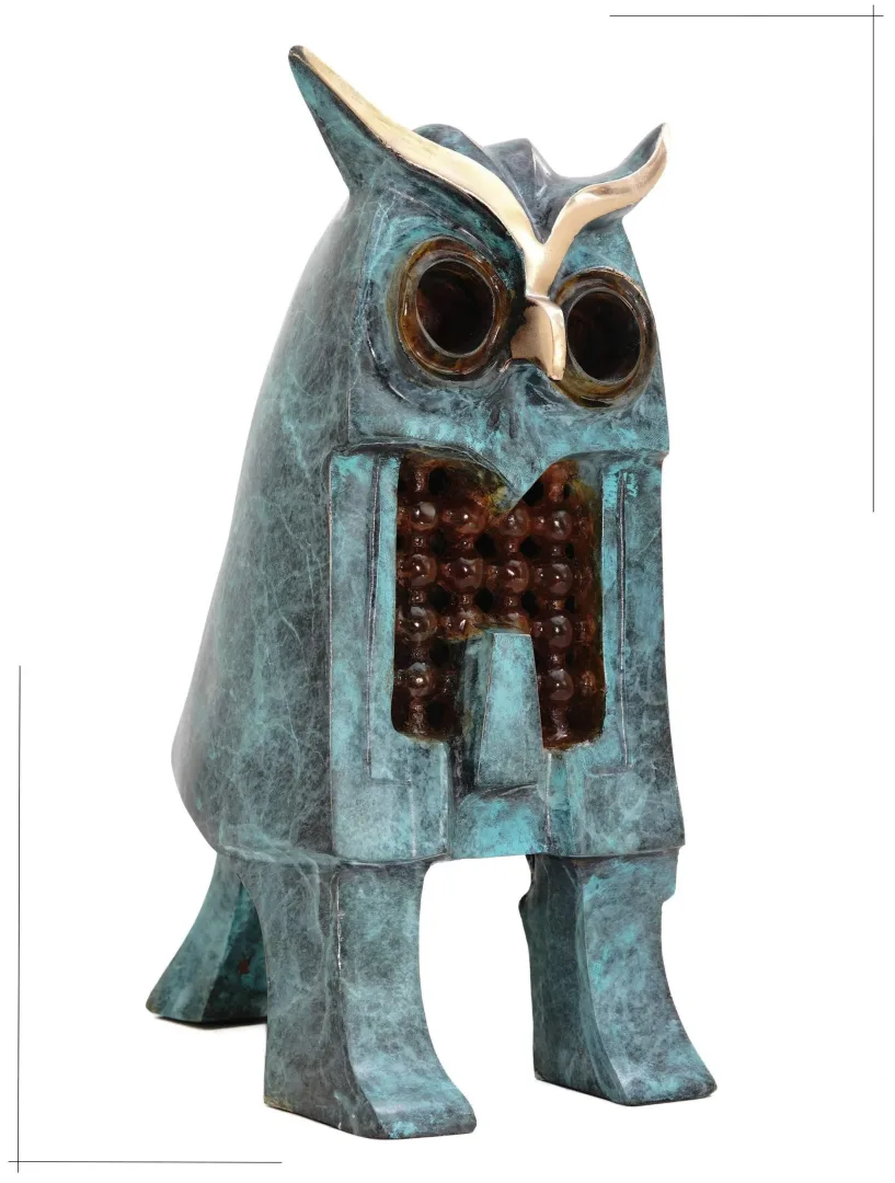 yakınlaştır "Owl" eseri SADEGH ATHAM tarafından 27x12x18 cm ölçülerinde Bronz tekniği ile yapılmıştır.