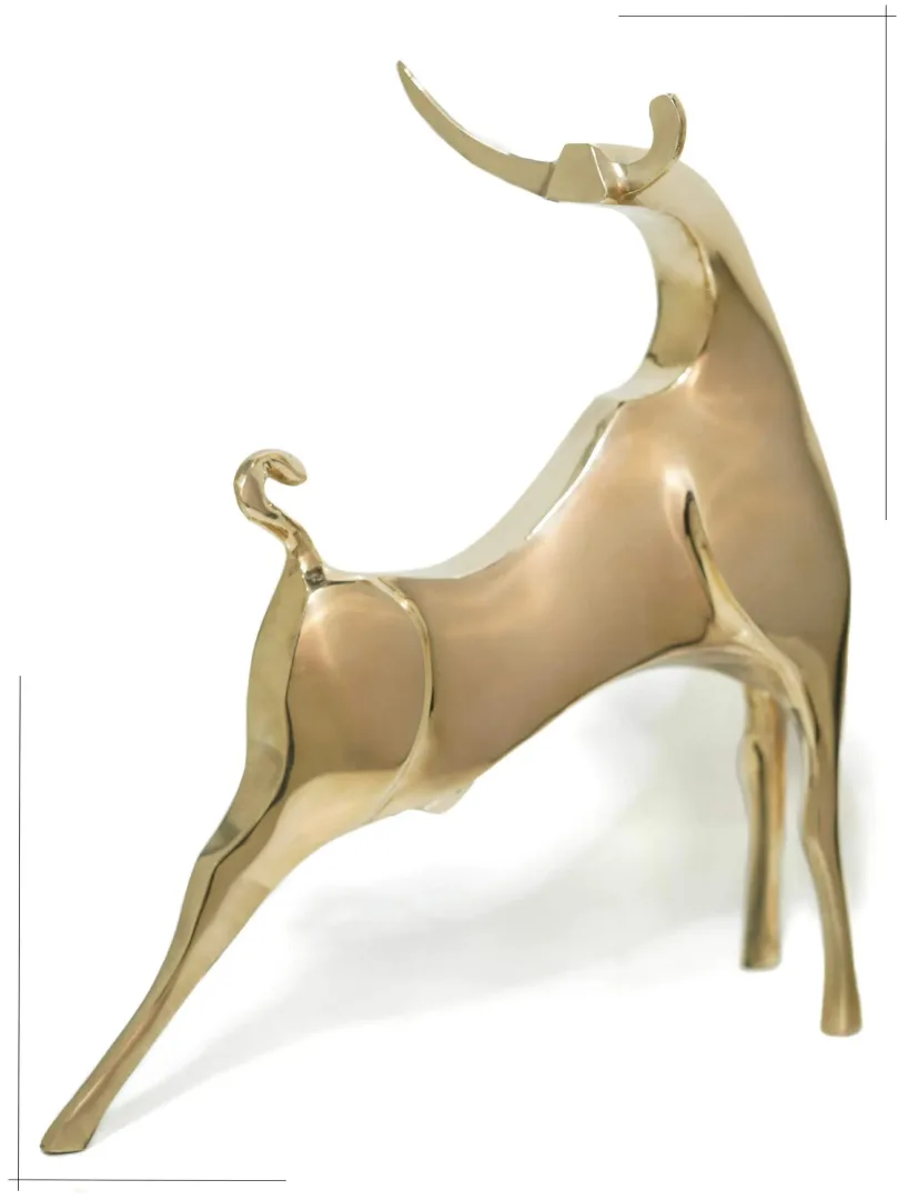 yakınlaştır "Cow" eseri SADEGH ATHAM tarafından 27x24x9 cm ölçülerinde Bronz tekniği ile yapılmıştır.