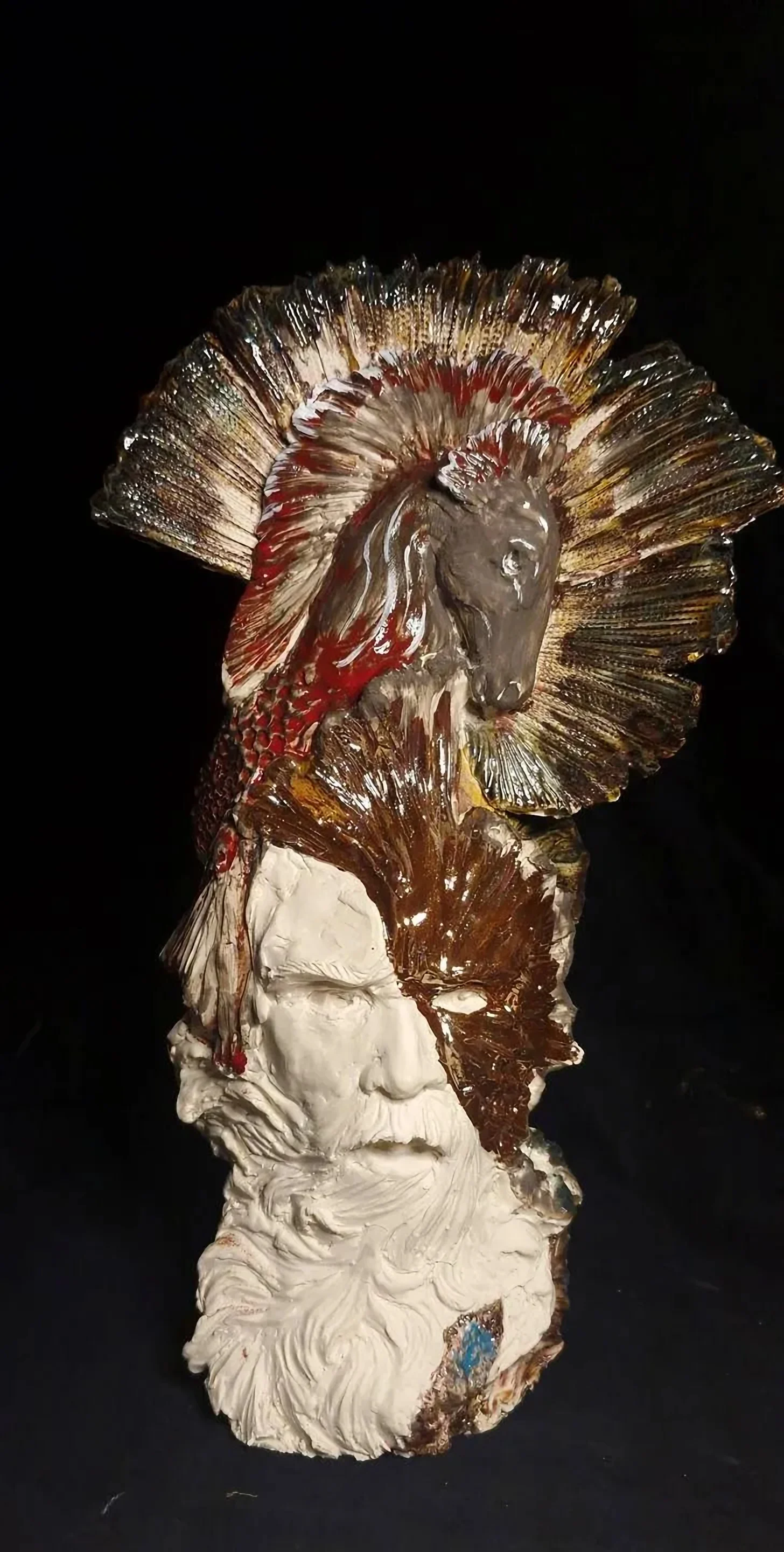 "Poseidon" eseri ORÇUN İLTER tarafından 2025 yılında 46x20x20 cm ölçülerinde Serbest şekillendirme, stoneware tekniği ile yapılmıştır.