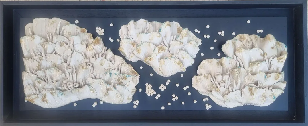 yakınlaştır "isimsiz" eseri ELİF NURAN YAŞAROL tarafından 2024 yılında 39x89x10 cm ölçülerinde Seramik, Elle Şekillendirme tekniği ile yapılmıştır.