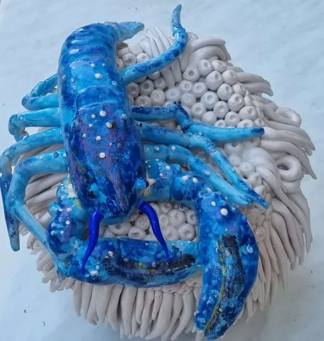 ELİF NURAN YAŞAROL — “isimsiz”, 2025 "isimsiz" eseri ELİF NURAN YAŞAROL tarafından 2025 yılında 27x25x23 cm ölçülerinde Seramik, Elle Şekillendirme tekniği ile yapılmıştır.