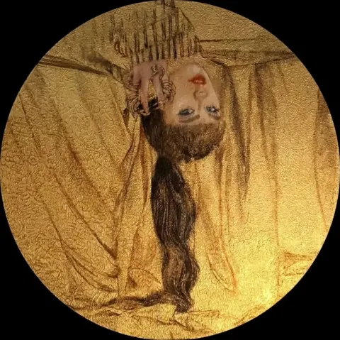 ESRA YILDIRIM — “The Sleepwalker”, 2023 "The Sleepwalker" eseri ESRA YILDIRIM tarafından 2023 yılında 90x90 cm ölçülerinde Tuval üzeri yağlı boya tekniği ile yapılmıştır.