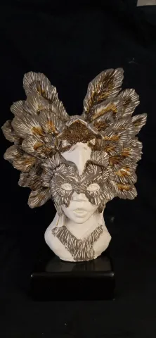 ORÇUN İLTER — “Güç”, 2025 "Güç" eseri ORÇUN İLTER tarafından 2025 yılında 42x27x15 cm ölçülerinde Serbest şekillendirme, stoneware tekniği ile yapılmıştır.