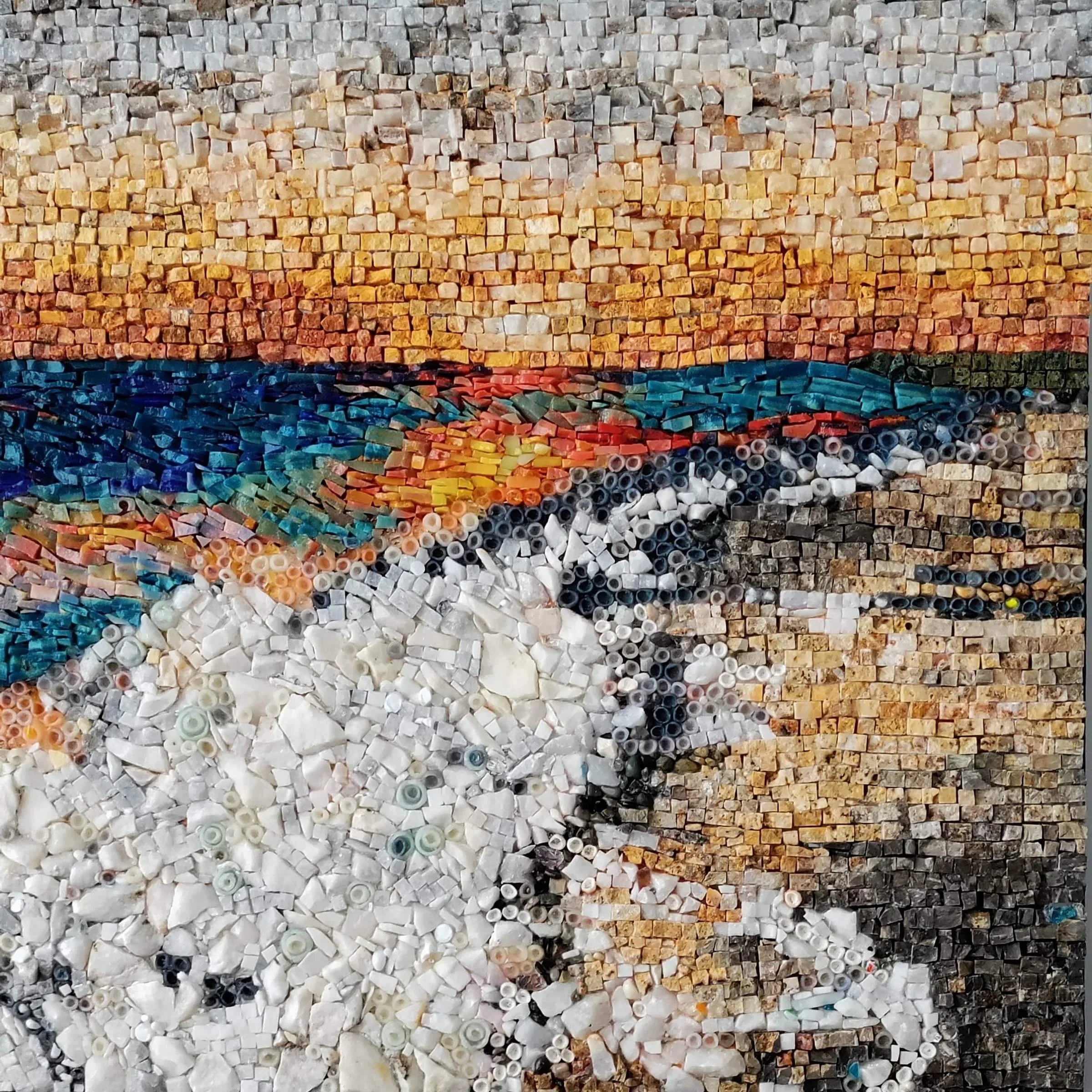 "isimsiz" eseri SULTAN KEMİKKIRAN tarafından 2025 yılında 40x40 cm ölçülerinde Mozaik tekniği ile yapılmıştır.
