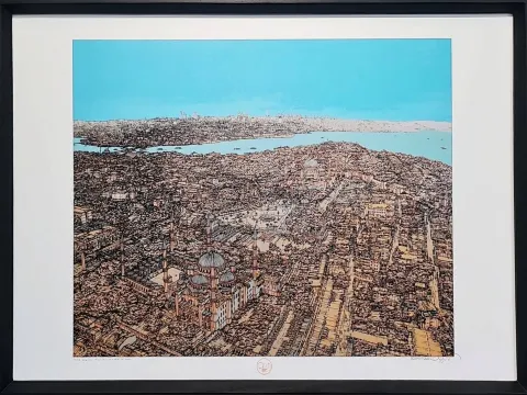 DEVRİM ERBİL — “İstanbul Mavi Şiir ve Kuşlar ©”, 2023 "İstanbul Mavi Şiir ve Kuşlar ©" eseri DEVRİM ERBİL tarafından 2023 yılında 70x100 cm ölçülerinde Serigrafi - 12/25 tekniği ile yapılmıştır.
