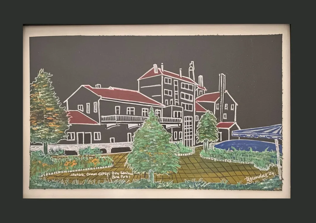 yakınlaştır "AOÇ Bira Fabrikası ve Bira Parkı" eseri TEZCAN KARAKUŞ CANDAN tarafından 25,5x38,5 cm ölçülerinde Deri üzeri karışık teknik tekniği ile yapılmıştır.