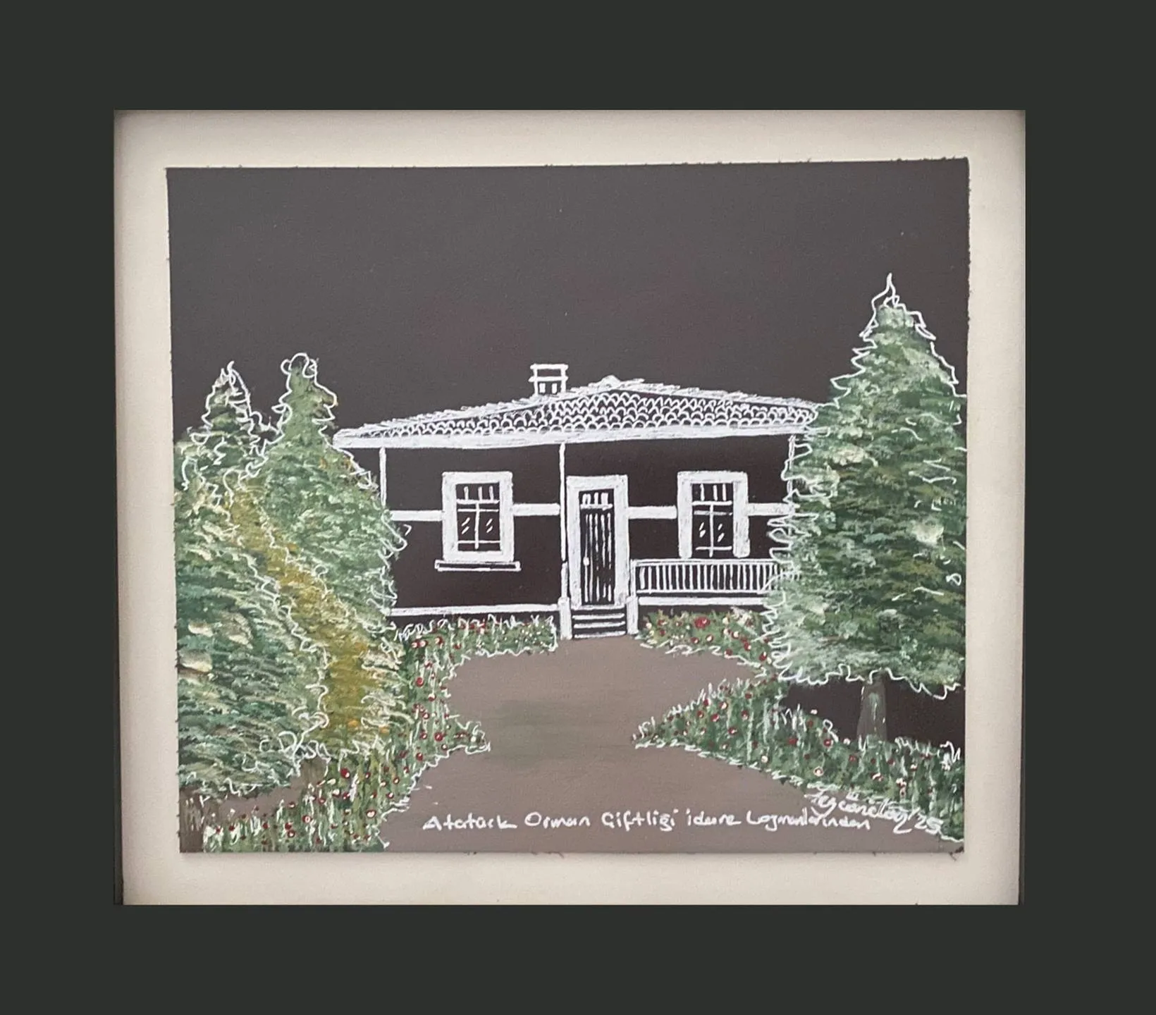 "AOÇ İdare Lojmanlarından" eseri TEZCAN KARAKUŞ CANDAN tarafından 20x23 cm ölçülerinde Deri üzeri karışık teknik tekniği ile yapılmıştır.