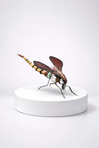 "Chroma" eseri SERKAN ERKOÇ tarafından 2025 yılında 20x55x17 cm ölçülerinde Metal heykel tekniği ile yapılmıştır.