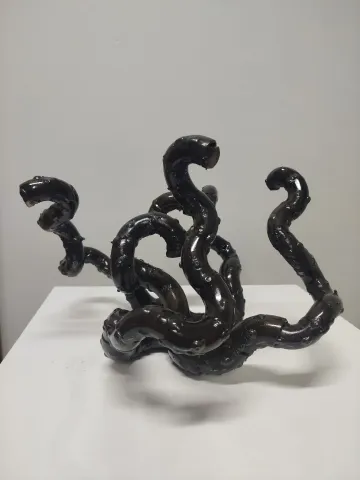 DOĞAN KARAKILIÇ — “İsimsiz”, 2026 "İsimsiz" eseri DOĞAN KARAKILIÇ tarafından 2026 yılında 33x23x30 cm ölçülerinde Metal, karışık teknik tekniği ile yapılmıştır.