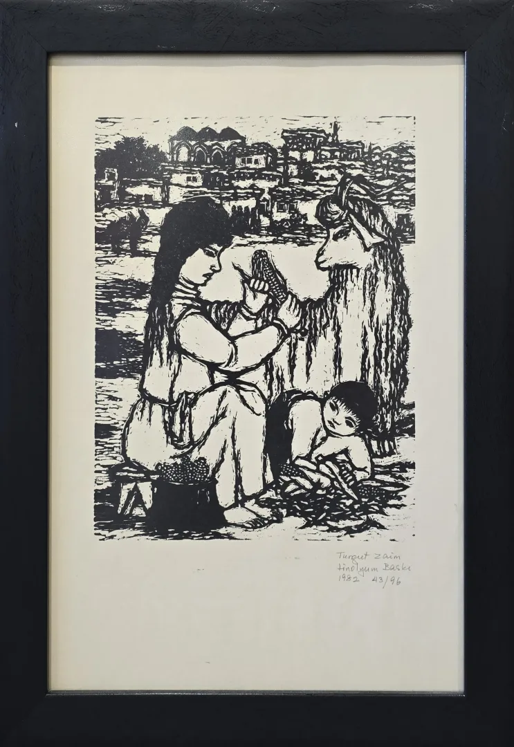 yakınlaştır "Tiftik Keçisi Ve Kadın Ve Çocuk" eseri TURGUT ZAİM tarafından 1982 yılında 48x33 cm ölçülerinde Gravür (Ed. 39/96) tekniği ile yapılmıştır.