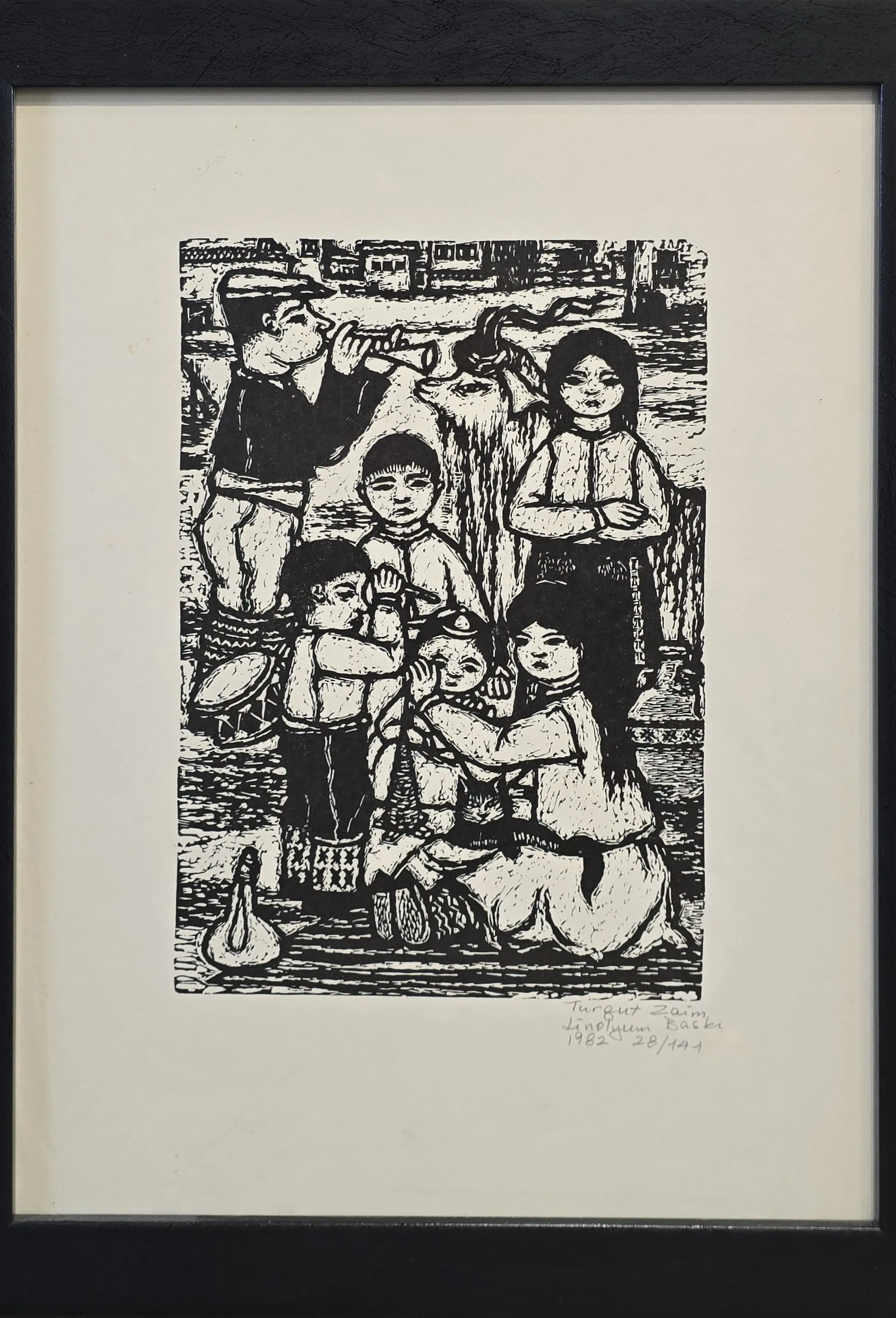 "Kavalcı Ve Çocuklar" eseri TURGUT ZAİM tarafından 1982 yılında 50x34 cm ölçülerinde Gravür (Ed. 28/141) tekniği ile yapılmıştır.