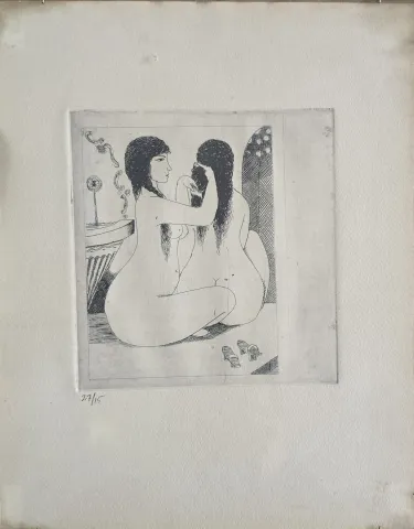 TURGUT ZAİM — “Hamamda Çıplaklar” "Hamamda Çıplaklar" eseri TURGUT ZAİM tarafından 32x25 cm ölçülerinde Gravür (Ed. 15/27) tekniği ile yapılmıştır.