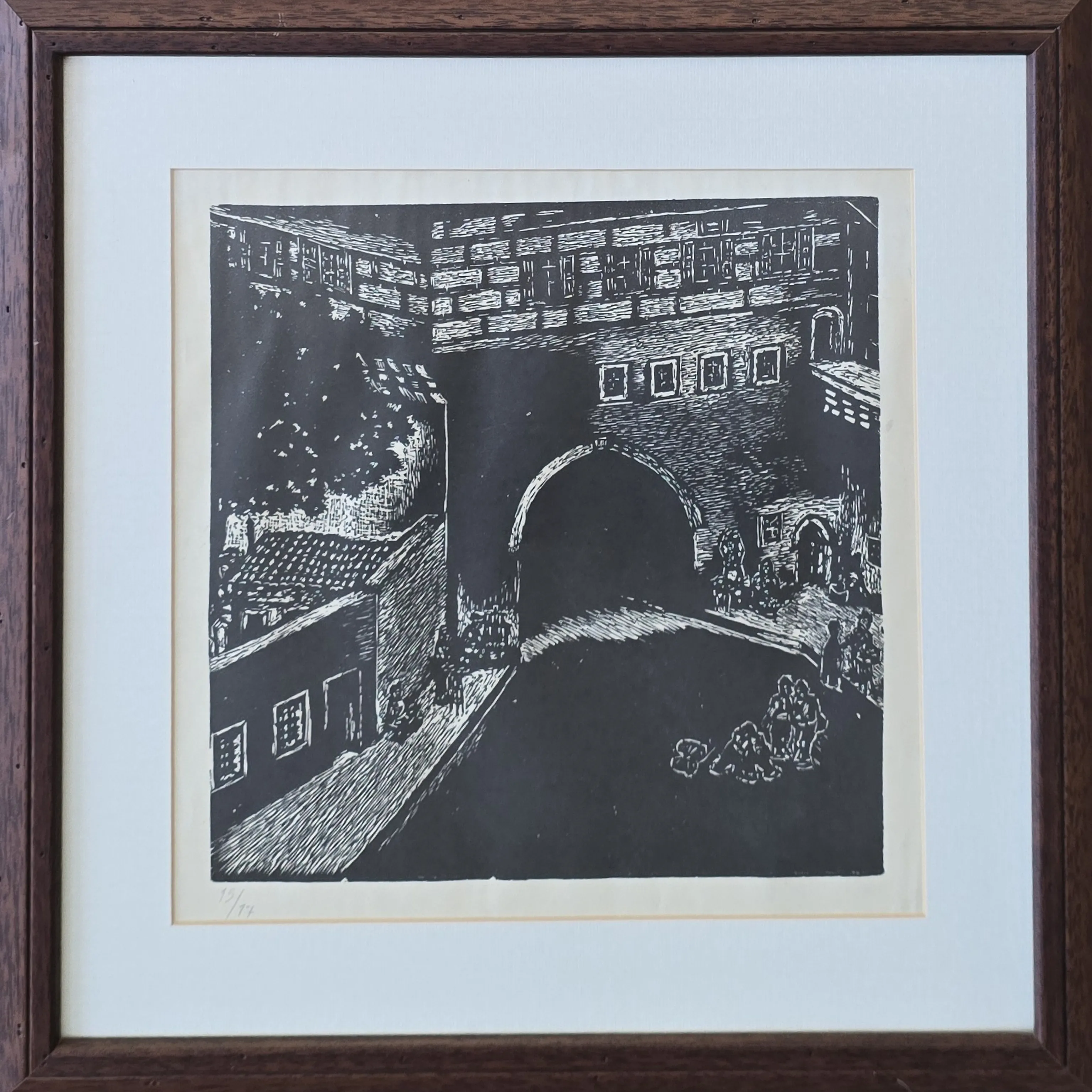 "Tünel" eseri TURGUT ZAİM tarafından 30x30 cm ölçülerinde Gravür (Ed. 15/17) tekniği ile yapılmıştır.