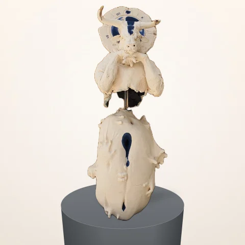 BUĞRA ÖZER — “İsimsiz”, 2024 "İsimsiz" eseri BUĞRA ÖZER tarafından 2024 yılında 56x22x18 cm ölçülerinde Serbest elle şekillendirme stoneware 1200°C tekniği ile yapılmıştır.